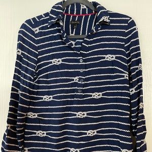 Talbots top. Size: XS. Can be worn as long sleeves or 3/4.